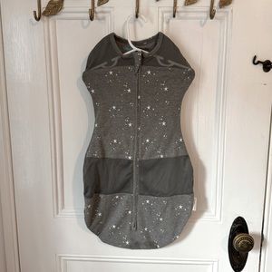 Happiest Baby - Sleepea 5-Second Baby Swaddle - M